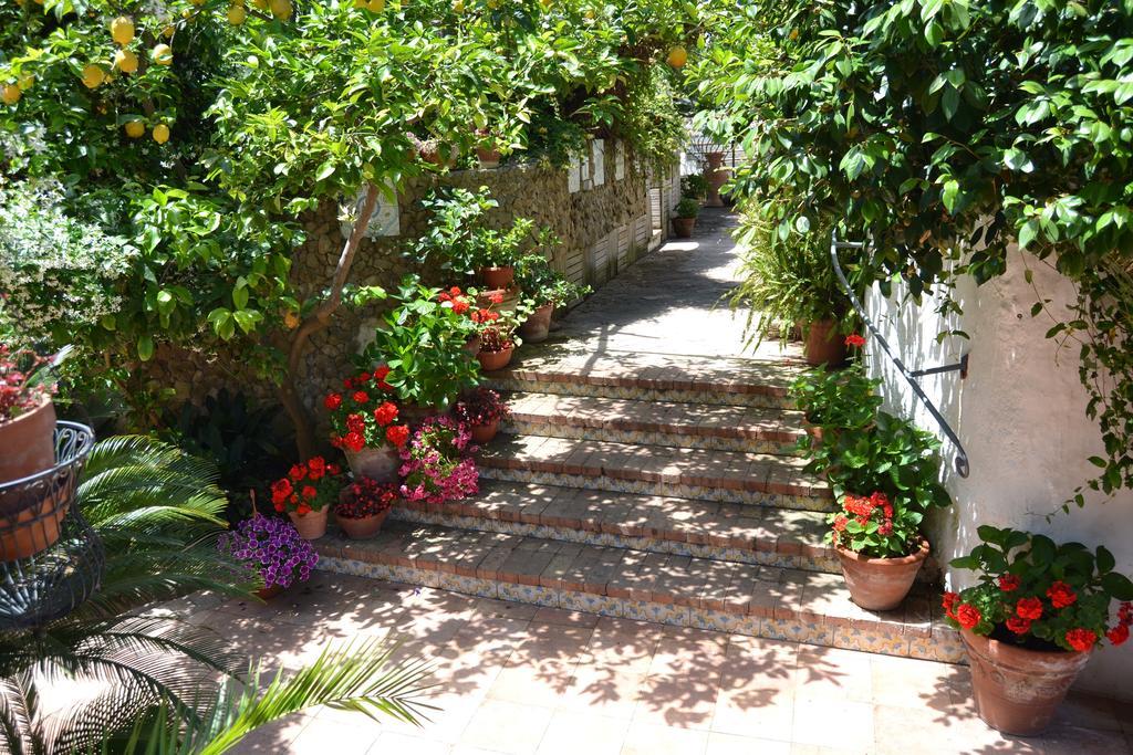 Piccolo Tirreno Hotel Residence Procida Eksteriør bilde