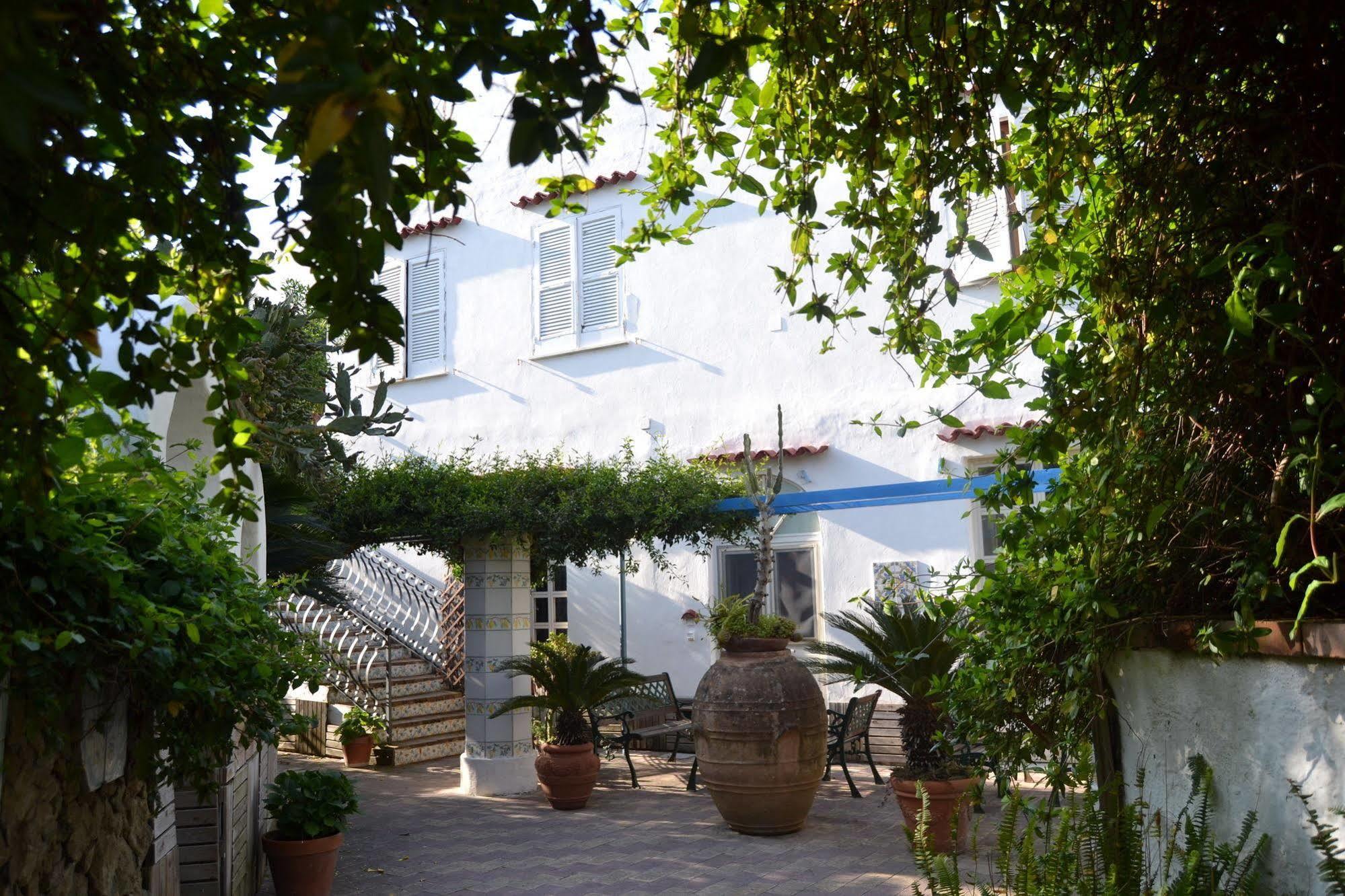 Piccolo Tirreno Hotel Residence Procida Eksteriør bilde